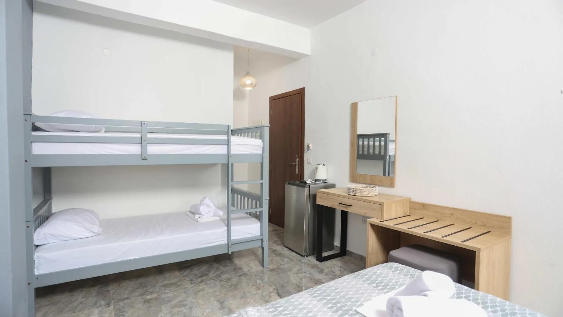 Hotel Adonis 克里皮吉