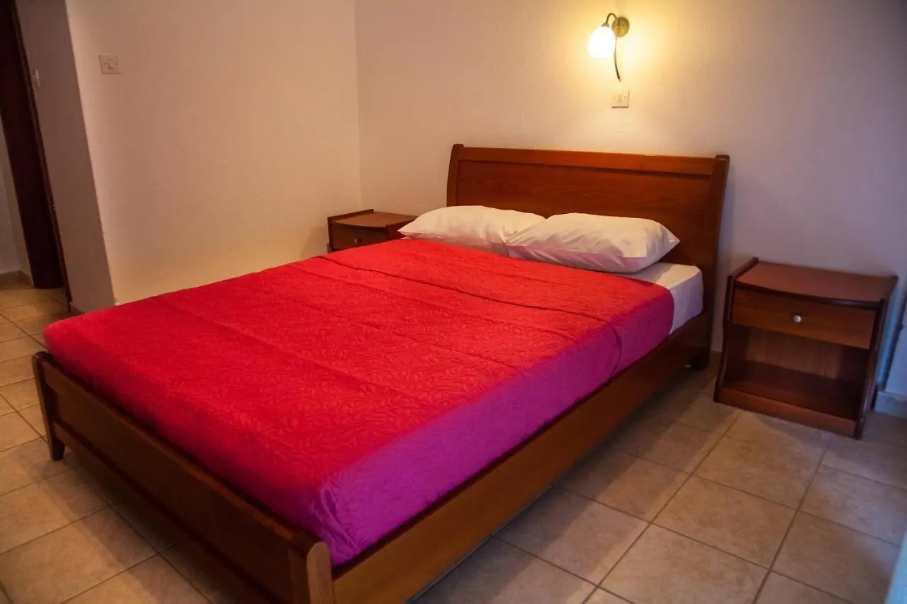 Hotel Adonis Kriopigi