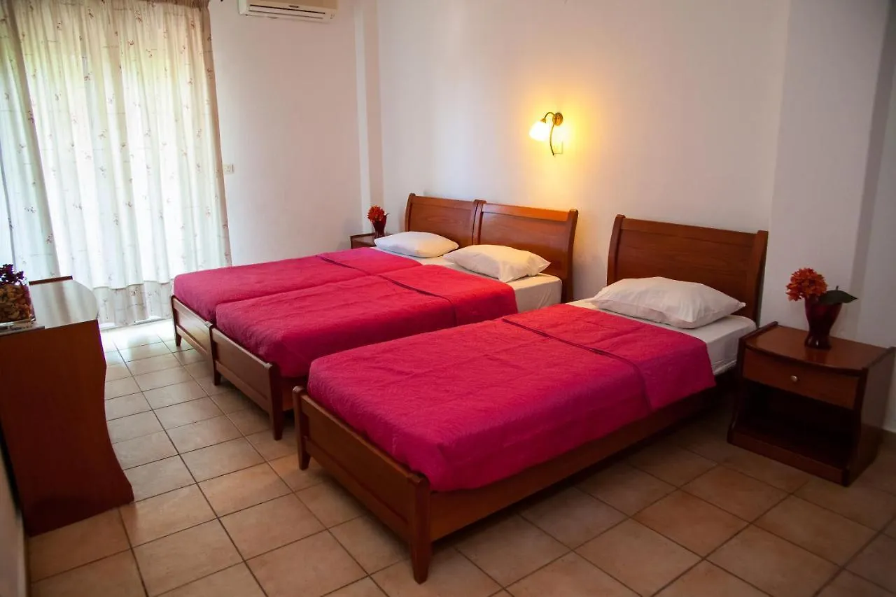 Hotel Adonis Kriopigi